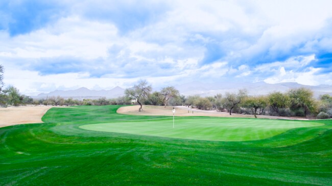 Building Photo - 3Bed/2Bath Home in Scottsdale w/ 2 Car Gar...
