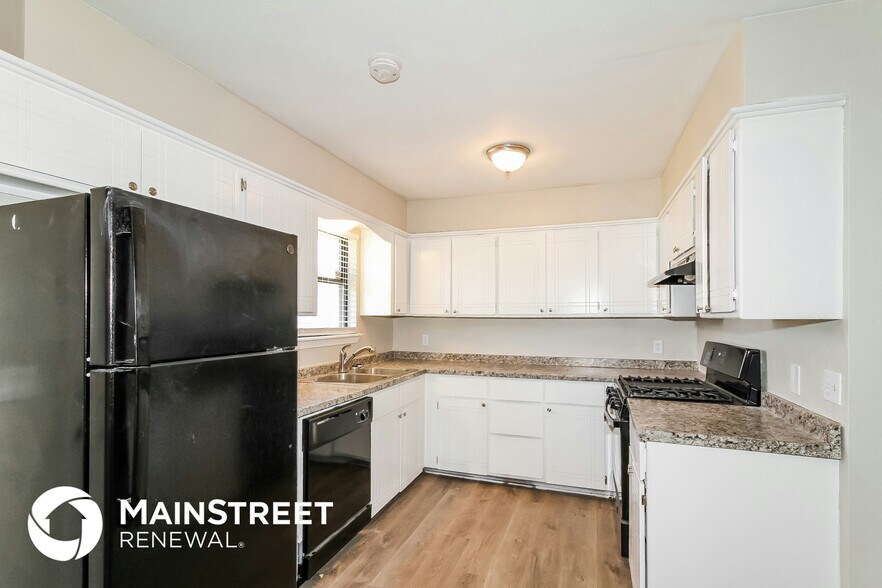 Building Photo - 317 NW 118th St