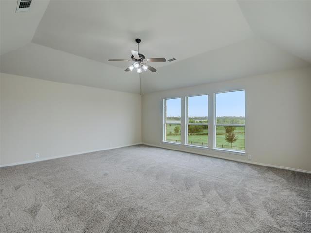 Building Photo - 1041 Crystal Lake Dr
