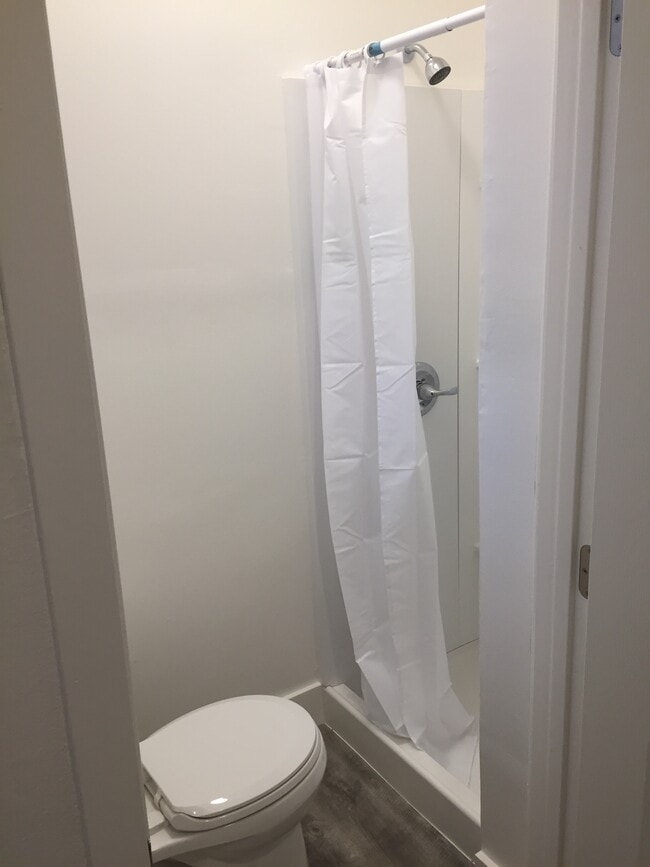 Building Photo - 1080 Folsom St