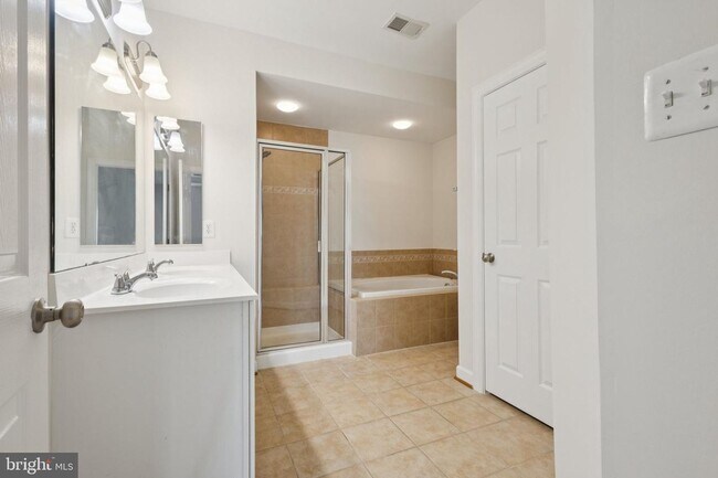 Building Photo - Welcome to Potomac Club—an amenity-packed, gated community!