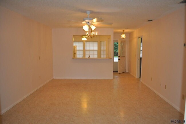 Building Photo - 38 Kings Colony Ct