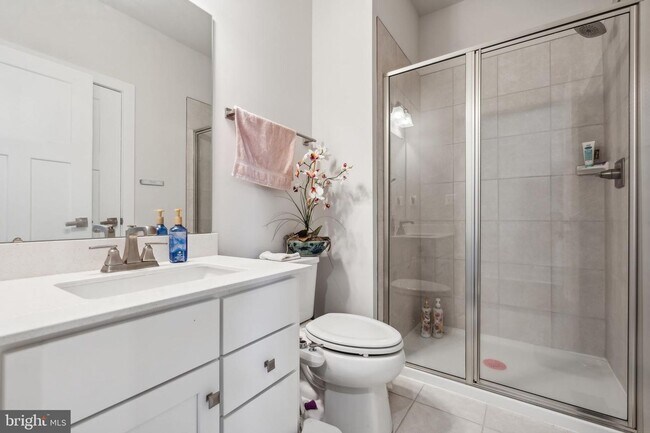 Building Photo - 11281 Wheeler Ridge Dr