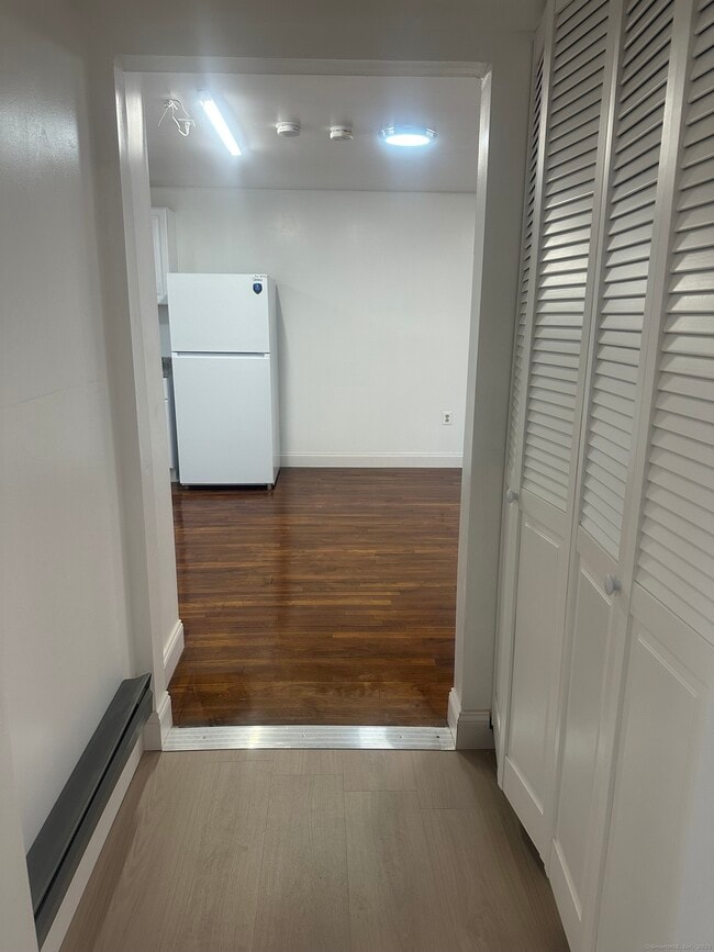 Building Photo - 18 Depot St