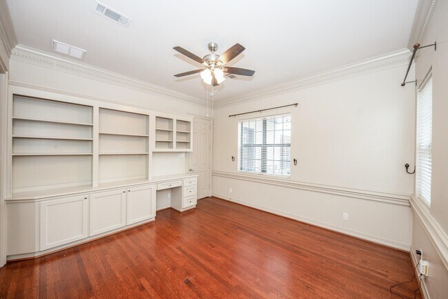 Building Photo - 3515 Durness Way