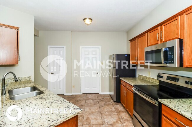 Building Photo - 11104 Northwoods Forest Dr