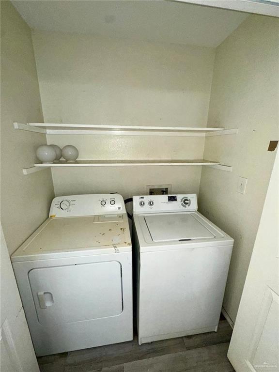 Building Photo - 17 Mynah Ave