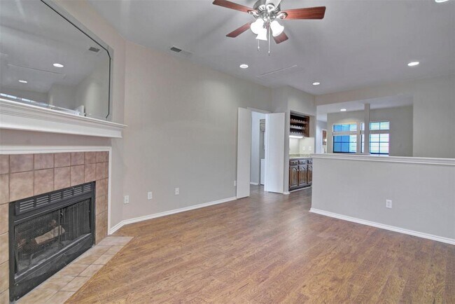 Building Photo - 5100 Verde Valley Ln
