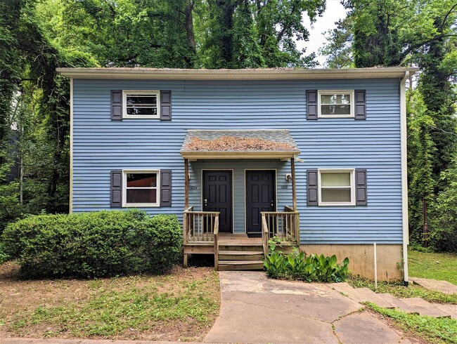 Primary Photo - 1220 Gorman St