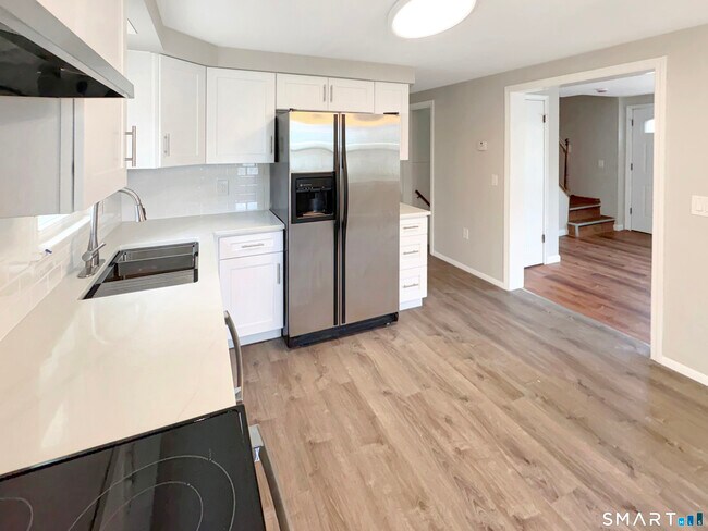 Building Photo - 58 Doman Dr