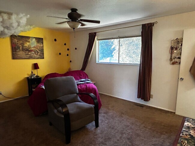 Building Photo - Price Reduced! Beautiful Home For Rent In ...