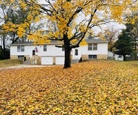Building Photo - 6320-6322 N Fruitridge St