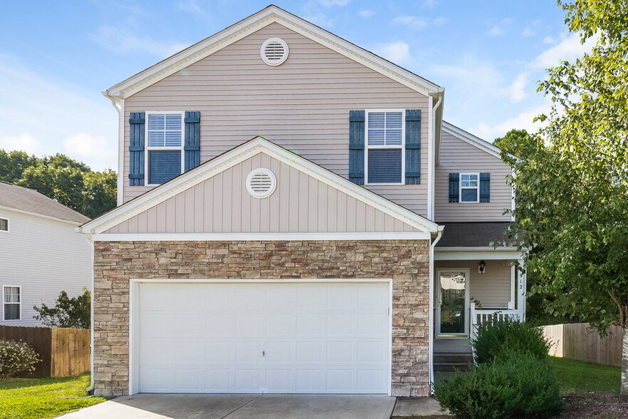 Primary Photo - 912 Mailwood Dr