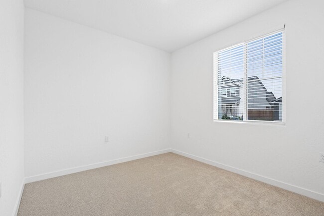 Building Photo - Brand New Three Bedroom Home in Clovis Unified School District!