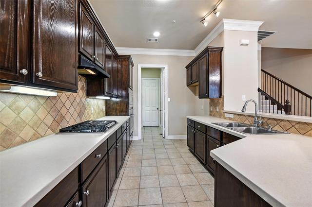 Building Photo - 1008 Colonial Dr