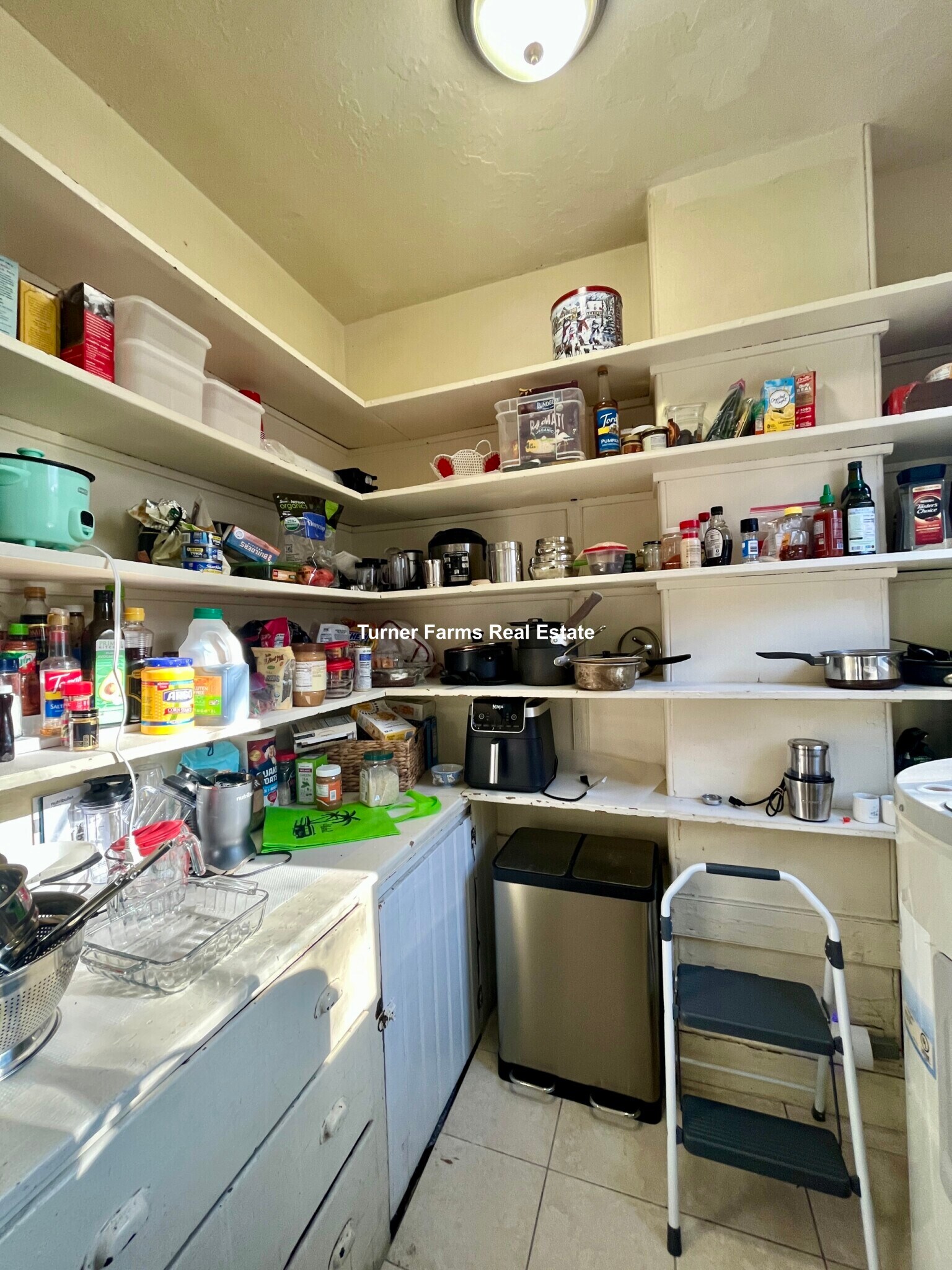 Building Photo - 803 Parker St