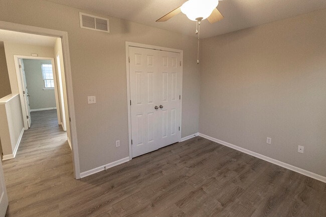 Building Photo - 3910 Snowy Owl Dr