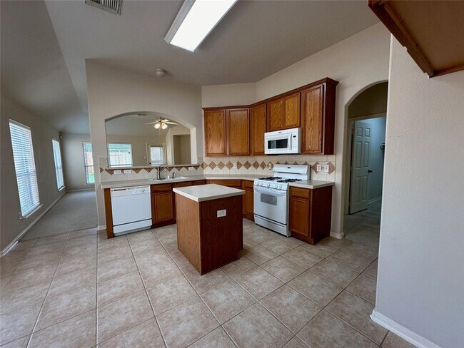 Building Photo - 13615 Braydon Bend Dr