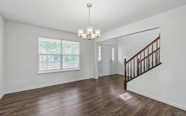 Building Photo - 351 Timber Valley Trail