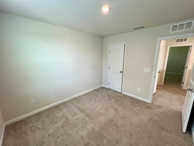 Building Photo - 5235 Compass Way