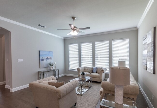 Building Photo - Location!! 2018 house, refrigerator provided! Dont miss this sweet home!