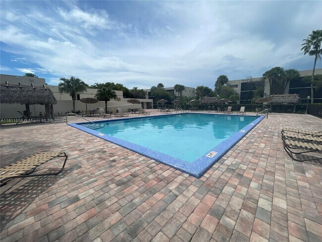 Building Photo - 8075 SW 107th Ave