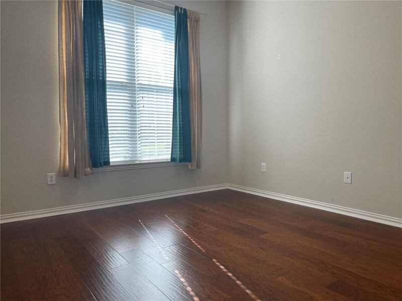 Building Photo - 716 Ticonderoga Dr