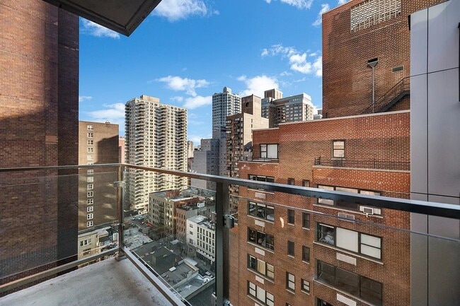 Building Photo - 227 Lexington Ave