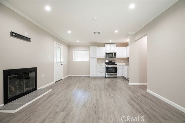 Building Photo - 6545 Coldwater Canyon Ave