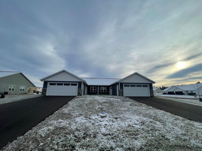 Building Photo - 1005 Morning Star Ln