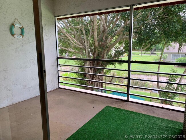 Building Photo - 2500 Fiore Way