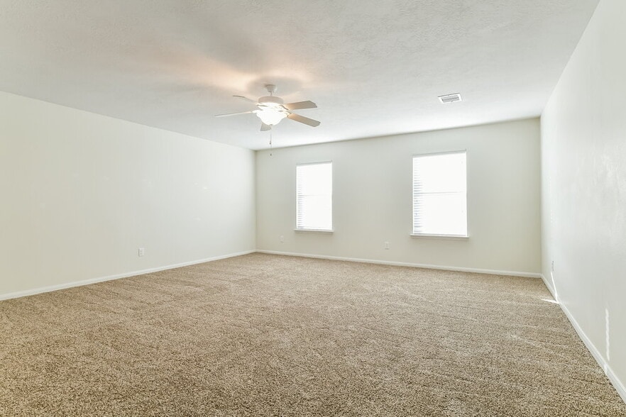 Building Photo - 1006 Blair Field Ln