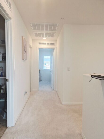 Building Photo - 30436 Adrift Ln