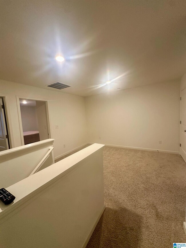 Building Photo - 204 Chelsea Pk Cir