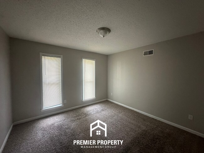 Building Photo - Stunning 3BR/2BA Cordova Home | 1,847 Sq Ft, Sunroom, Stone Fireplace & Hardwood Floors