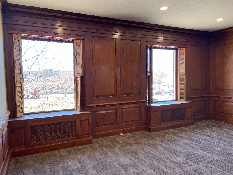 Building Photo - 12 2nd St NE