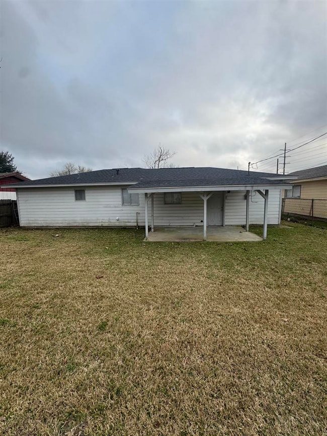 Building Photo - 3726 Bowling Ln