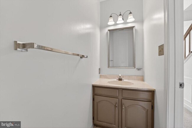 Building Photo - 5974 Wescott Hills Way