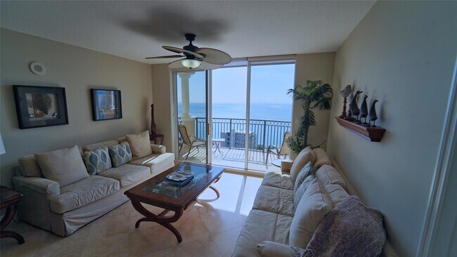 Building Photo - 2011 N Ocean Blvd