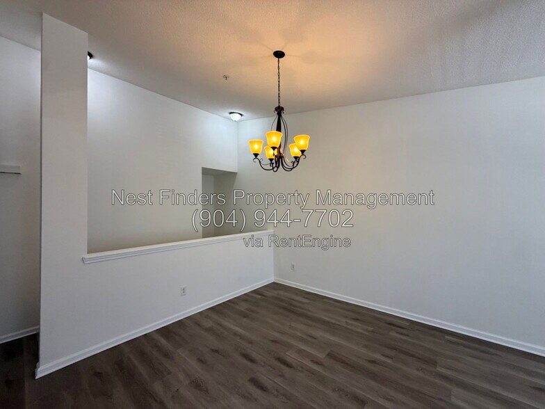 Building Photo - 13811 Herons Landing Way