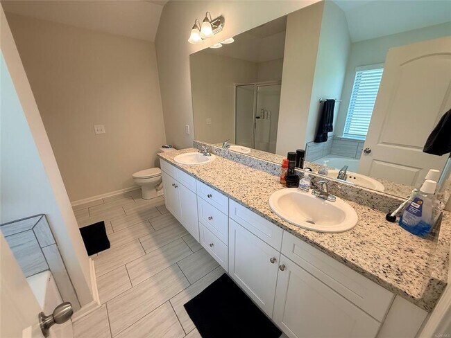 Building Photo - 6108 Ridgeside Boulevard