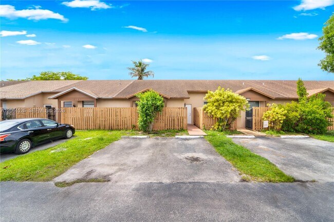 Building Photo - 6742 NW 188th Terrace