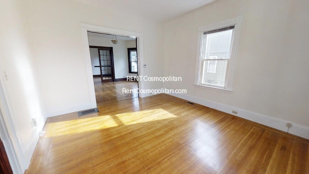 Building Photo - 97 Hawthorne St