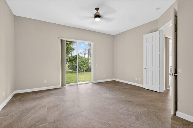 Building Photo - 8257 Rosalie Ln