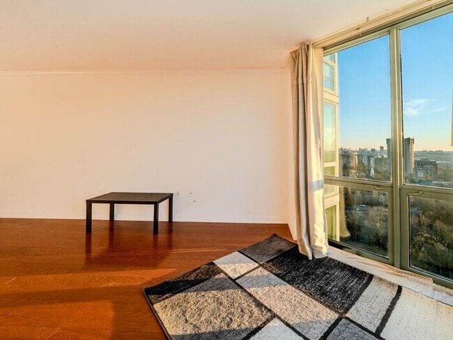 Building Photo - 2870 Pharr Ct S Northwest