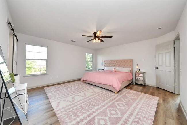 Building Photo - 3735 Morning Cove Ln