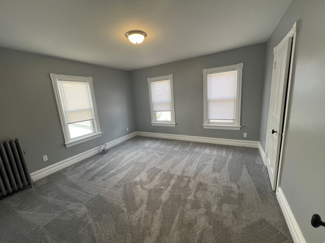 Building Photo - 134 N Walnut St