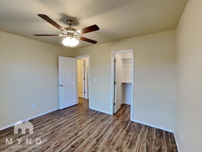 Building Photo - 2201 Misti Woods St