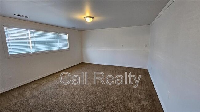 Building Photo - 14110 E Desmet Ave