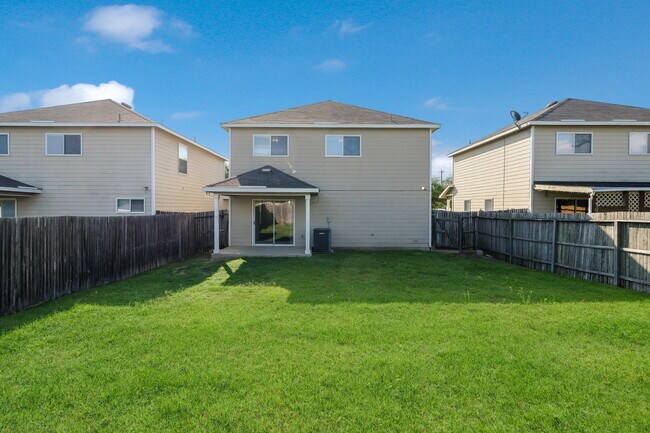 Building Photo - ***APPLICATION CURRENTLY UNDER REVIEW***MO...